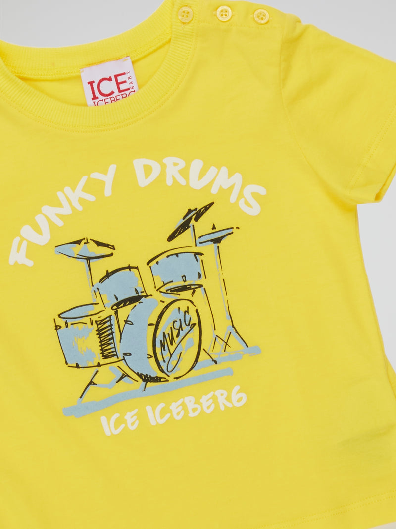 Dress your little explorer in our Yellow Printed T-Shirt (Kids)Iceberg, a ticket to their vibrant imagination! Crafted with utmost care, this shirt features a captivating Antarctic scene with playful penguins, majestic icebergs, and a touch of sunshine yellow to brighten up their day. Made with soft, breathable fabric, this T-shirt ensures ultimate comfort while sparking their wanderlust for countless icy adventures ahead!