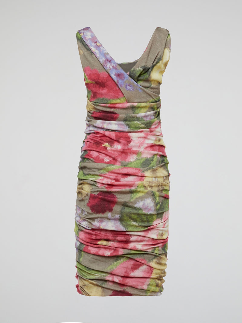 Indulge in the whimsical beauty of our Floral Print Ruched Dress Iceberg, designed to make you feel like a blooming garden goddess. With its delicate floral pattern and flattering ruched detailing, this dress is a must-have for any fashion-forward individual looking to make a statement. Embrace your feminine side and stand out from the crowd in this enchanting piece that is sure to turn heads wherever you go.