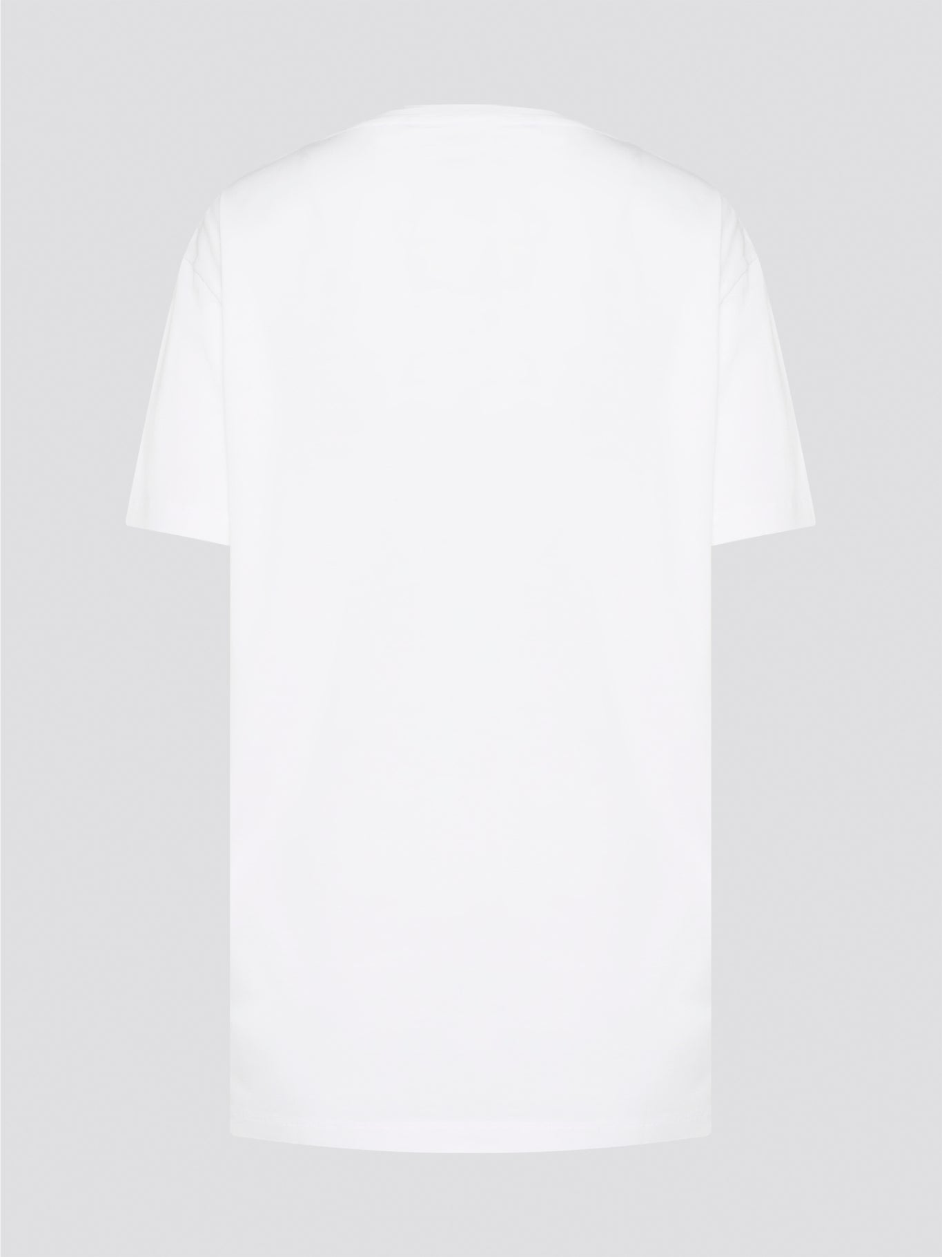 Elevate your casual style with the White Printed Oversized T-Shirt from Roberto Cavalli. Made with premium cotton fabric, this tee features a bold and eye-catching print that will set you apart from the crowd. Whether you dress it up with heels or keep it cool with sneakers, this statement piece is a must-have for your wardrobe.