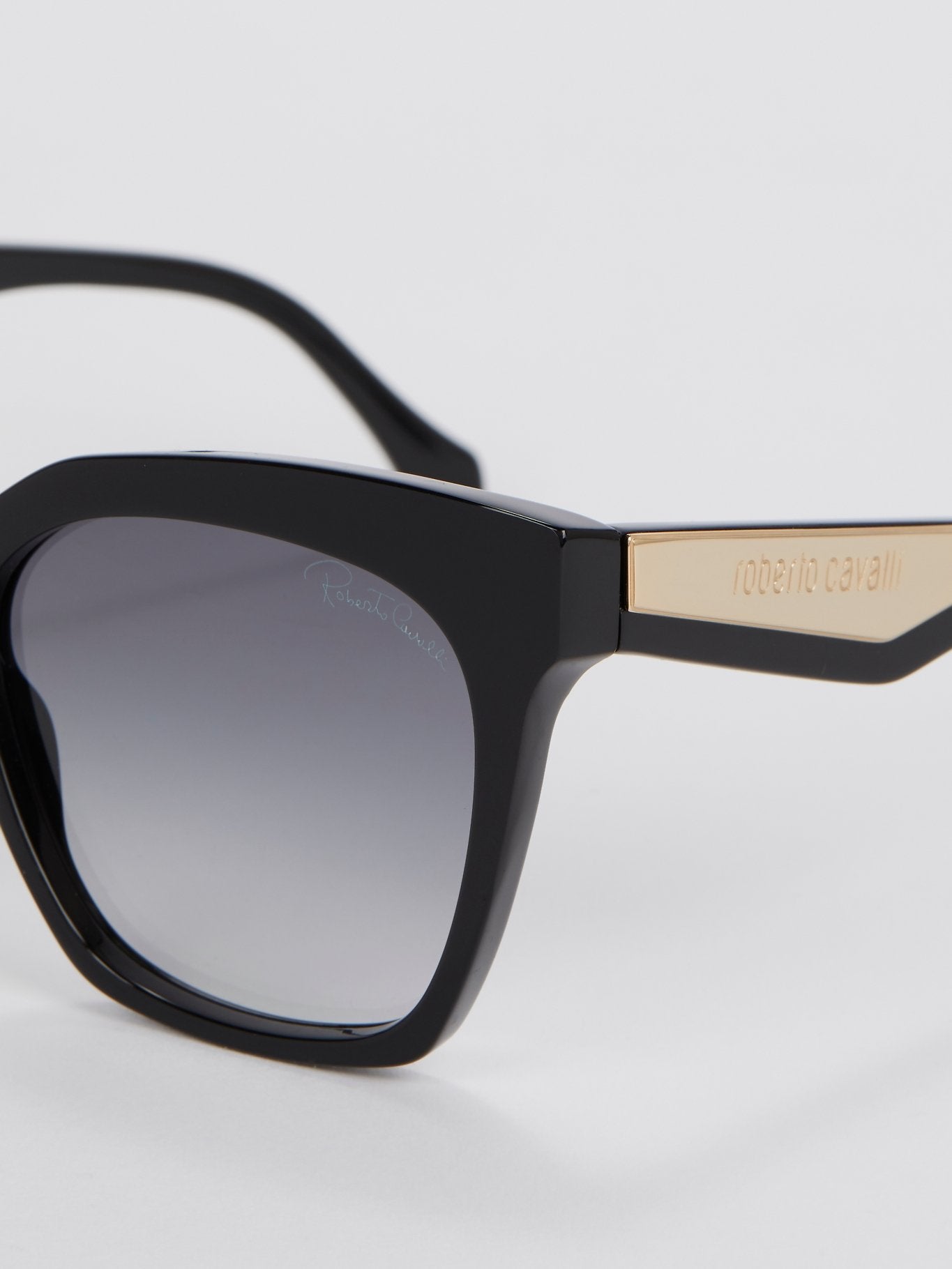 Smoke Lens Square Shaped Sunglasses