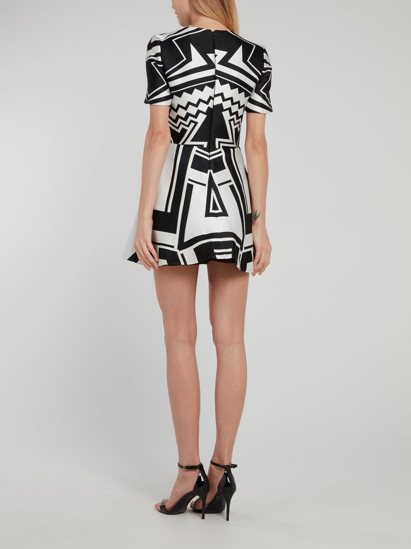 Geometric Short Sleeve Sheath Dress