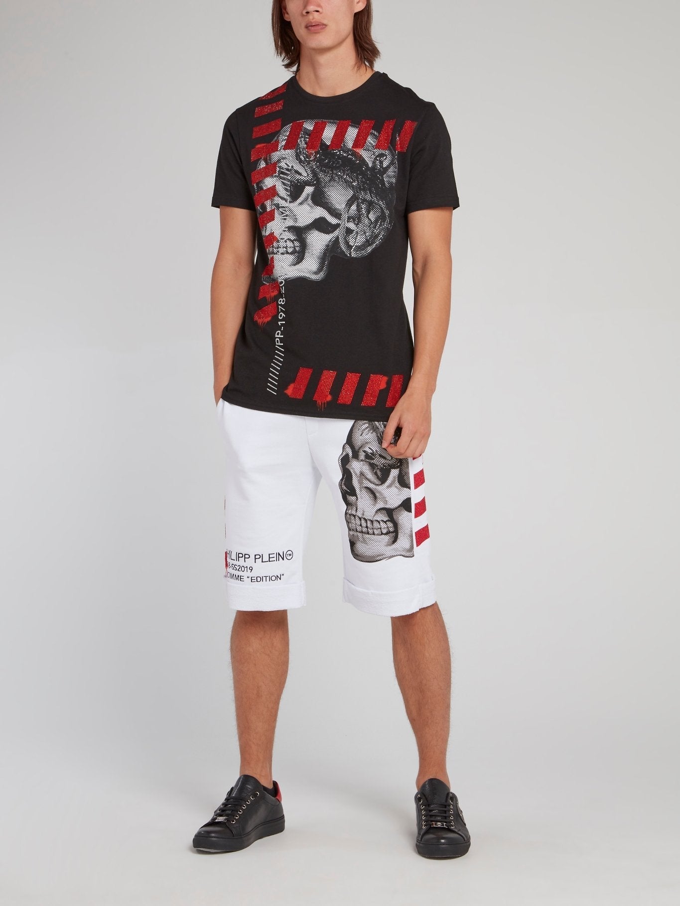 Black Skull Print Red Studded T-Shirt