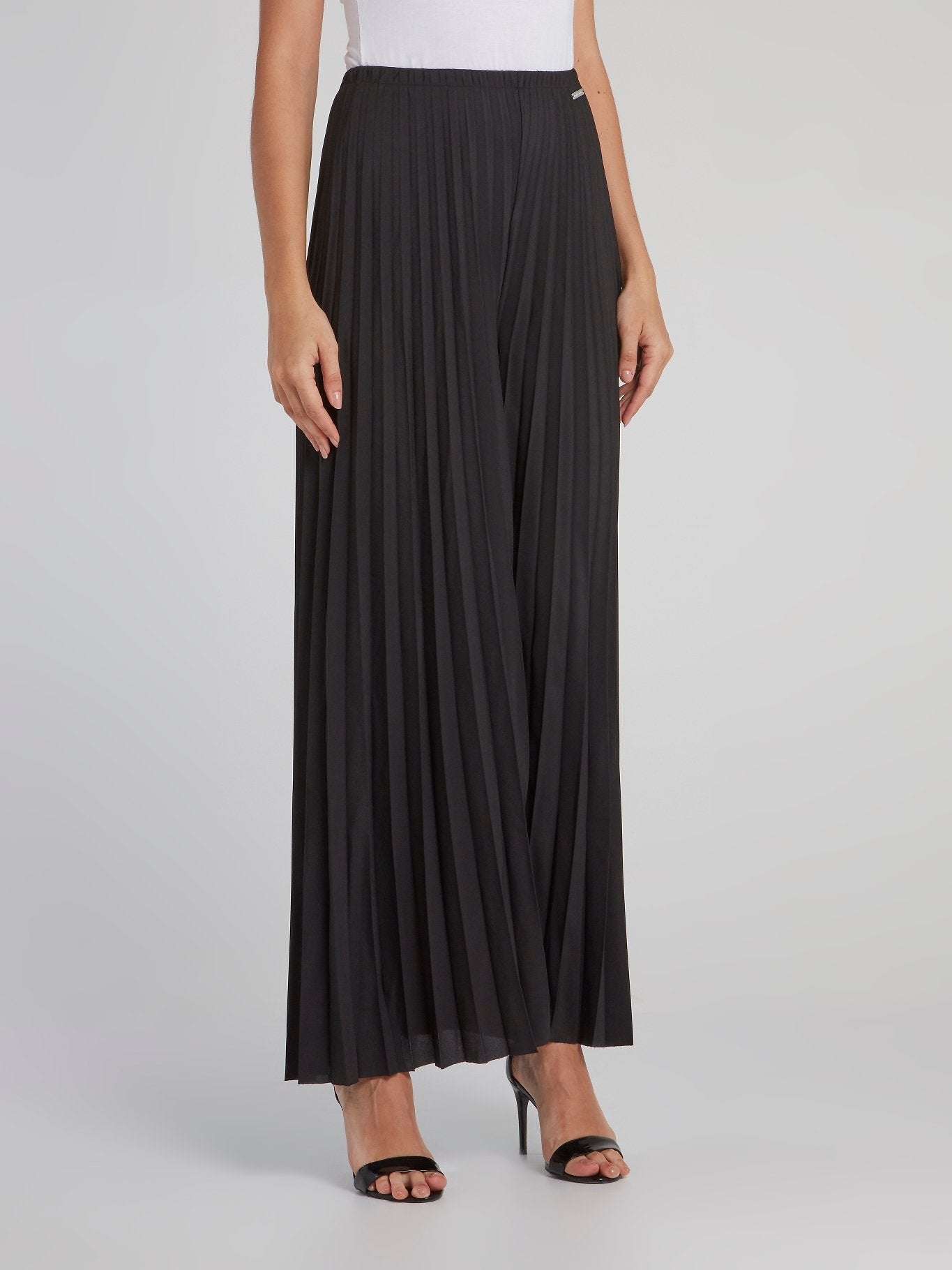 Morgaine Black Pleated Palazzo Pants