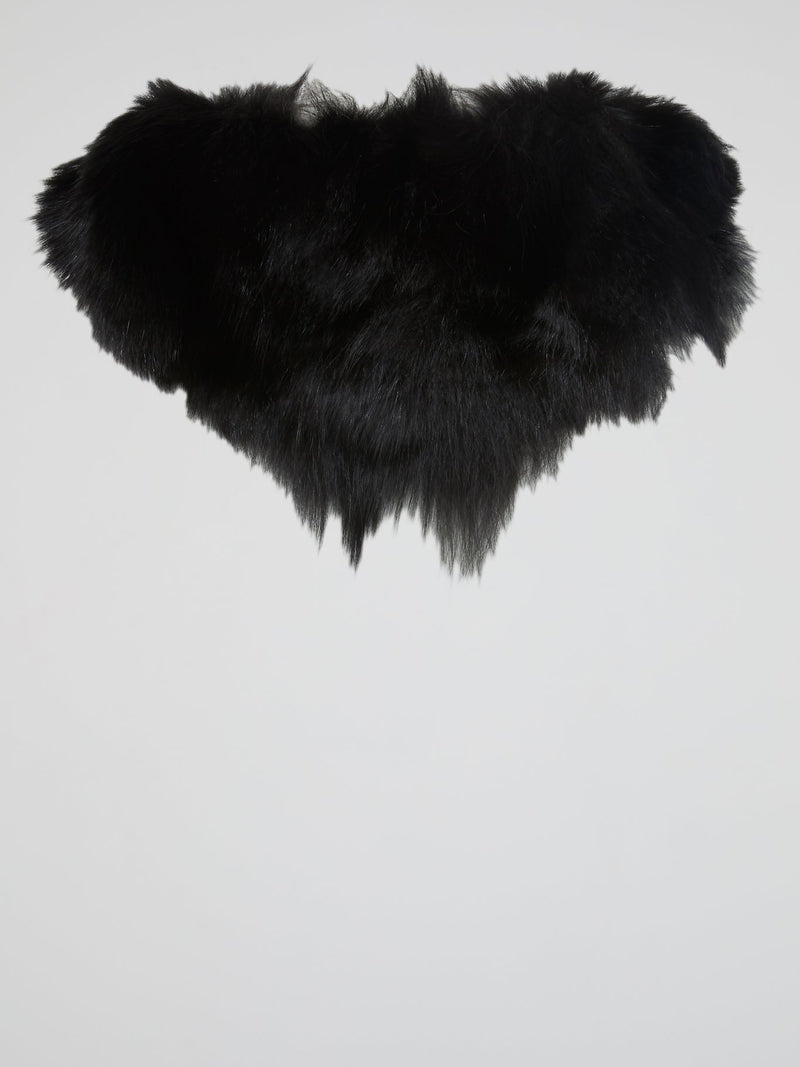 Chic Black Faux Fur Collar